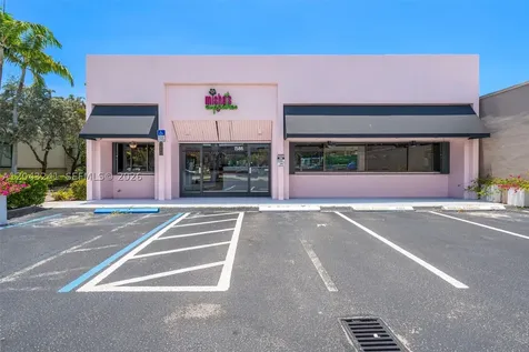 1586 S Dixie Highway Coral Gables FL 33146