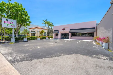 1586 S Dixie Highway Coral Gables FL 33146