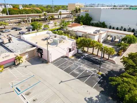 1586 S Dixie Highway Coral Gables FL 33146