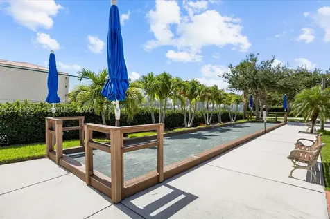 38 Harbour Isle Drive E Fort Pierce FL 34949