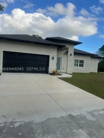 321 S Briggs Lehigh Acres FL 33974