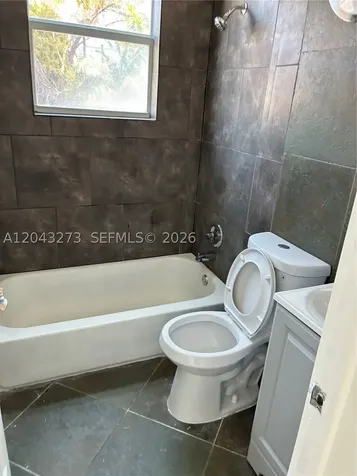 1618 Michigan Avenue Miami Beach FL 33139