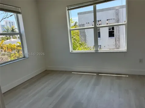 1618 Michigan Avenue Miami Beach FL 33139