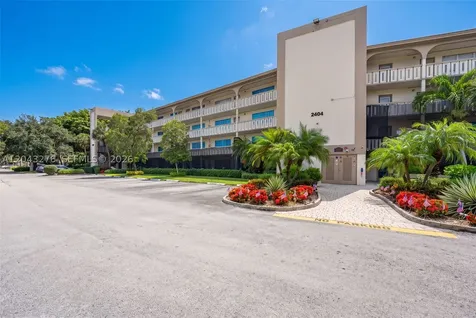 2404 Antigua Circle Coconut Creek FL 33066