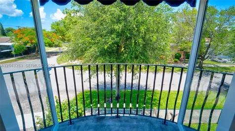 500 SW 51st Court Miami FL 33134