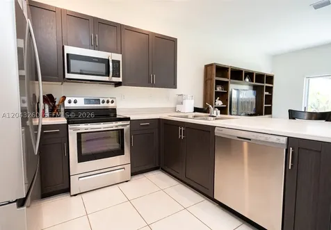 2670 SE 12th Street Homestead FL 33035