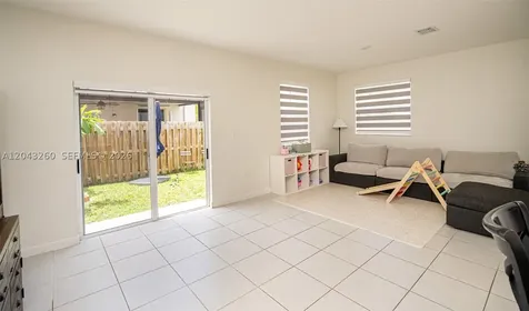 2670 SE 12th Street Homestead FL 33035