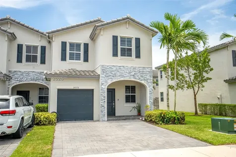 2670 SE 12th Street Homestead FL 33035