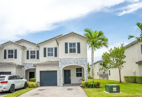2670 SE 12th Street Homestead FL 33035
