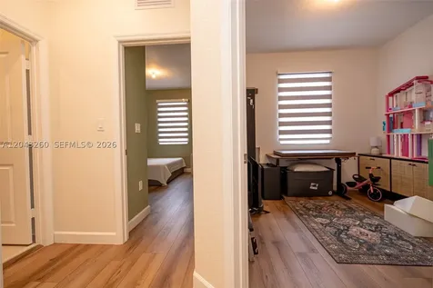 2670 SE 12th Street Homestead FL 33035