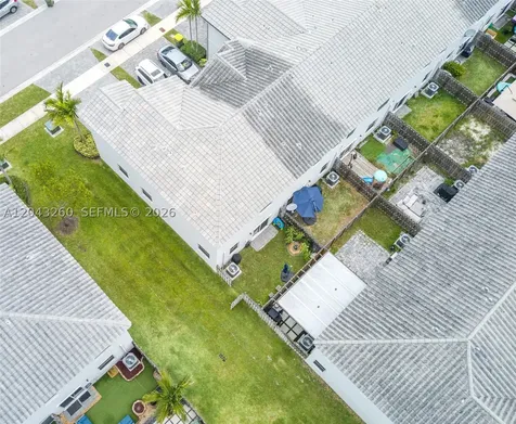 2670 SE 12th Street Homestead FL 33035