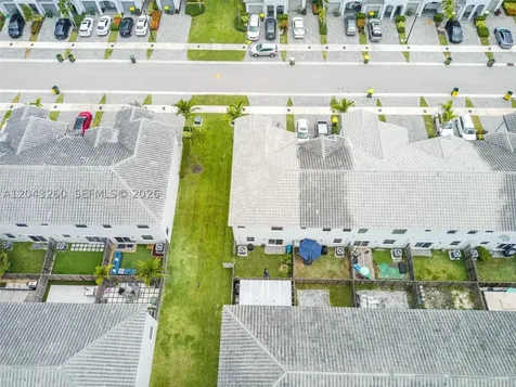 2670 SE 12th Street Homestead FL 33035