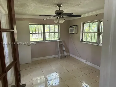 North Miami FL 33168