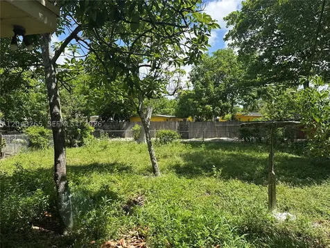 North Miami FL 33168
