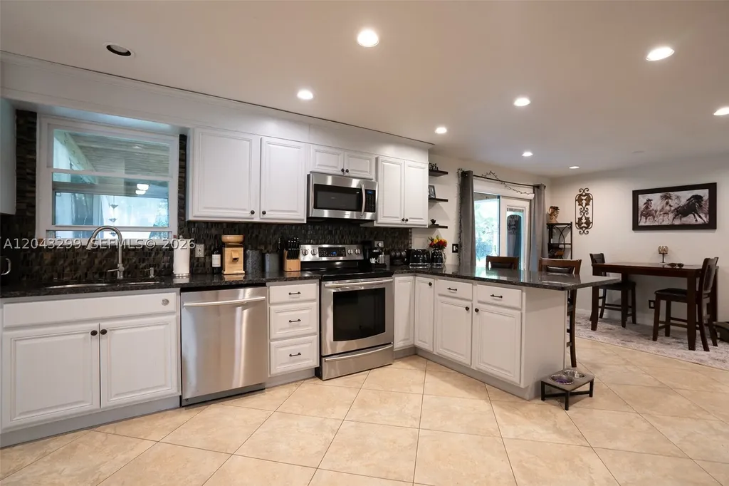 15160 Scotts Place Loxahatchee FL 33470