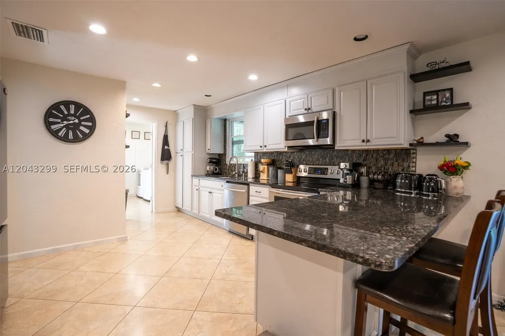 15160 Scotts Place Loxahatchee FL 33470