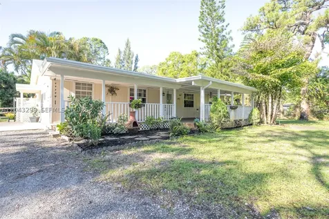 15160 Scotts Place Loxahatchee FL 33470