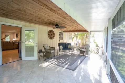 15160 Scotts Place Loxahatchee FL 33470