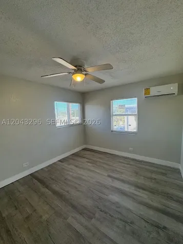 Riviera Beach FL 33404