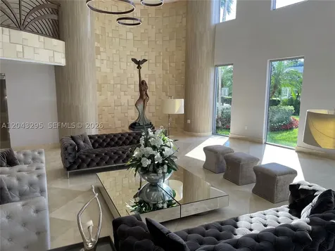 17555 Collins Avenue Sunny Isles Beach FL 33160