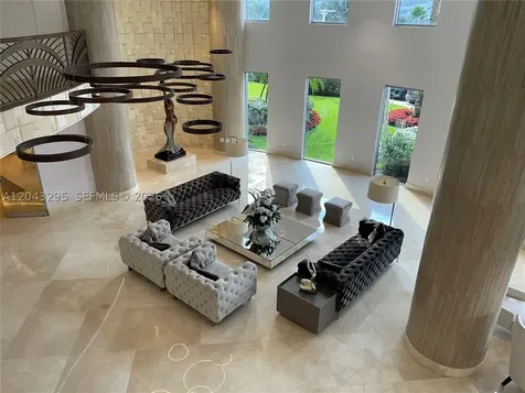17555 Collins Avenue Sunny Isles Beach FL 33160