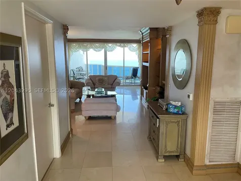 17555 Collins Avenue Sunny Isles Beach FL 33160