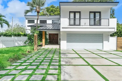 9200 NE 12th Avenue Miami Shores FL 33138