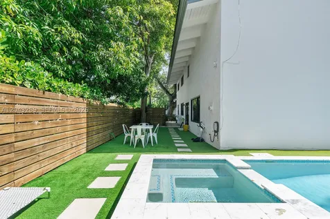 9200 NE 12th Avenue Miami Shores FL 33138