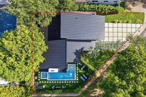 9200 NE 12th Avenue Miami Shores FL 33138