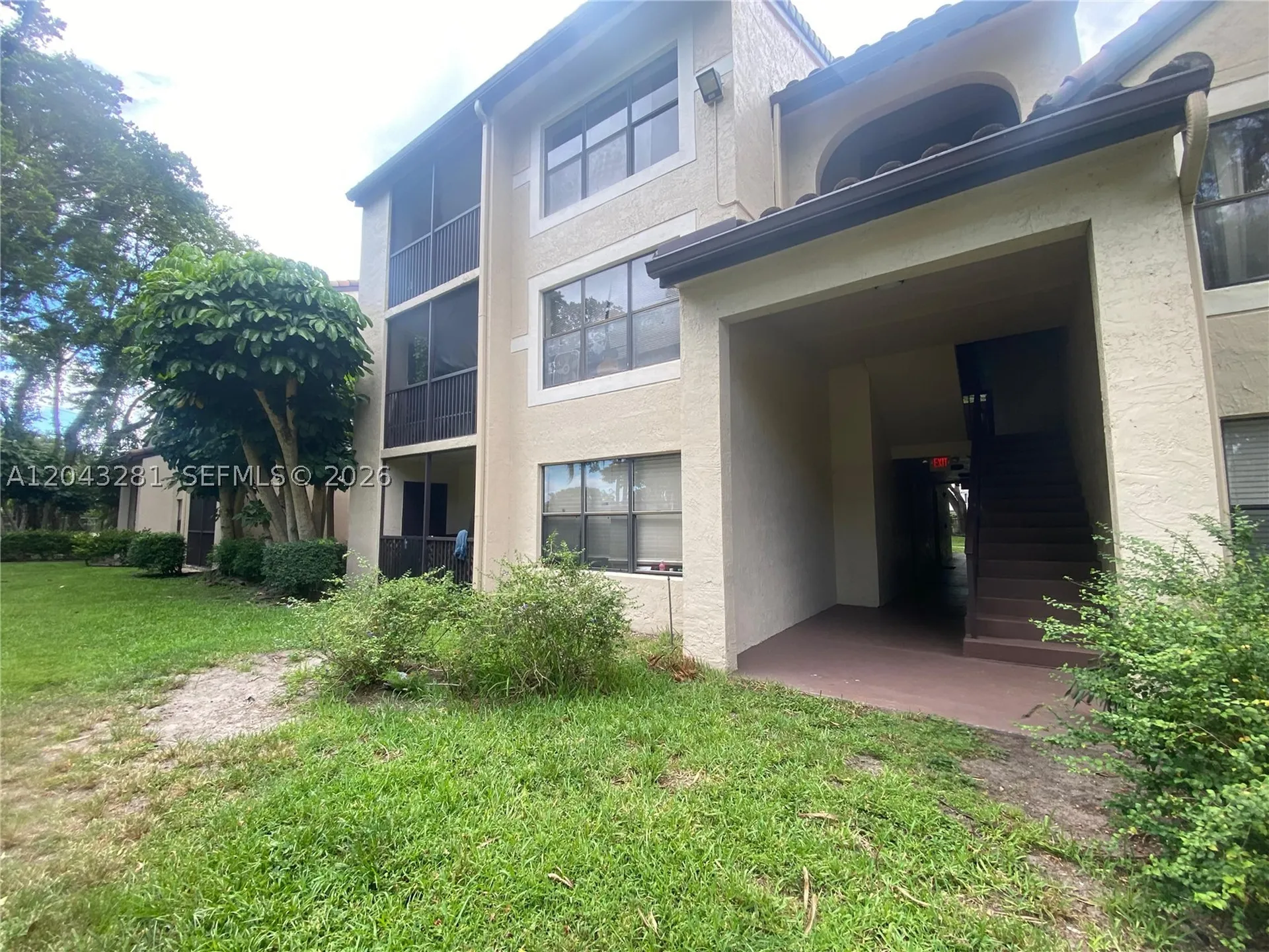 4341 W Mcnab Road Pompano Beach FL 33069
