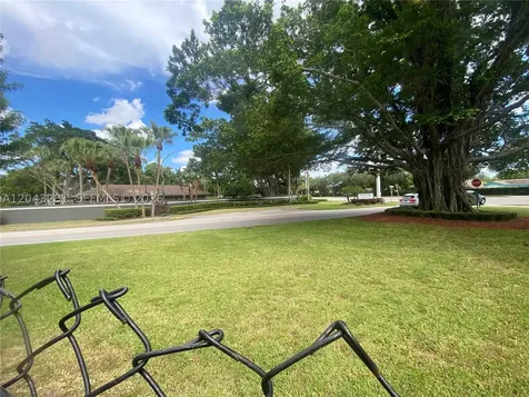 4341 W Mcnab Road Pompano Beach FL 33069