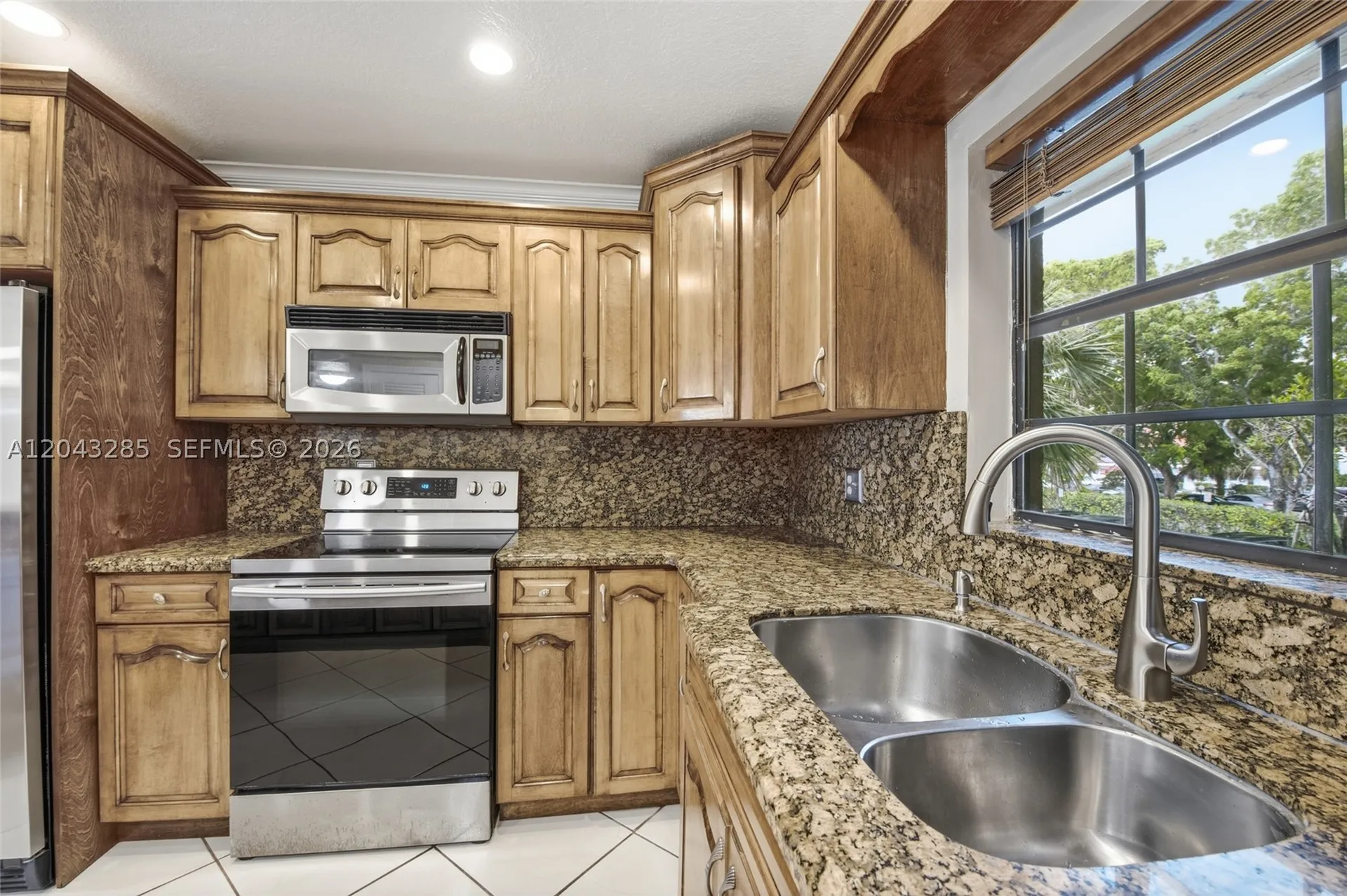 3361 NW 85th Avenue Coral Springs FL 33065