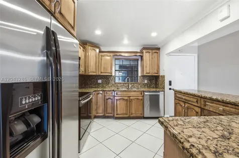 3361 NW 85th Avenue Coral Springs FL 33065