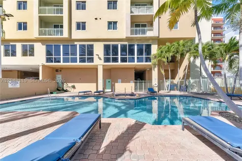 3500 Coral Way Miami FL 33145