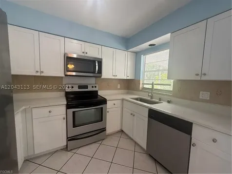 257 Cape Coral Parkway E Cape Coral FL 33904
