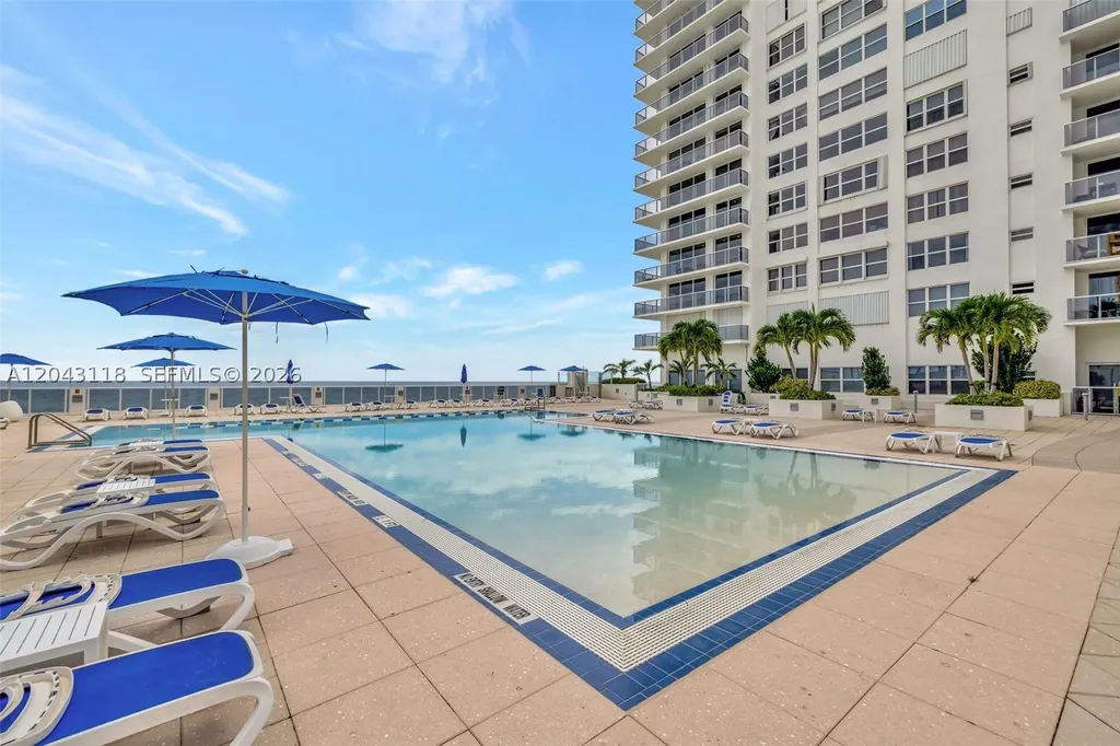 2751 S Ocean Drive Hollywood FL 33019