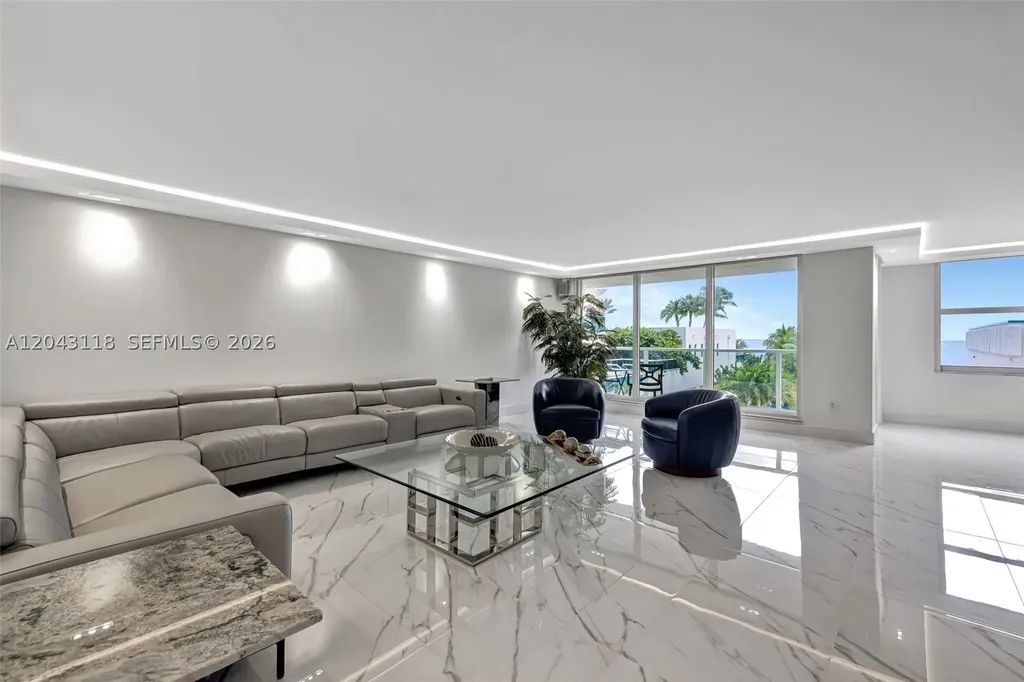 2751 S Ocean Drive Hollywood FL 33019