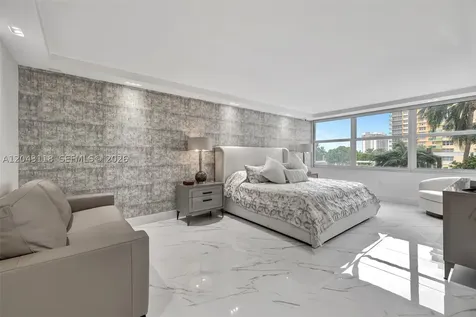 2751 S Ocean Drive Hollywood FL 33019