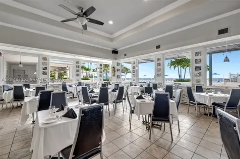 2751 S Ocean Drive Hollywood FL 33019