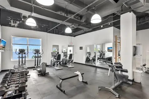2751 S Ocean Drive Hollywood FL 33019