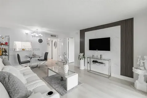 9360 Lime Bay Boulevard Tamarac FL 33321