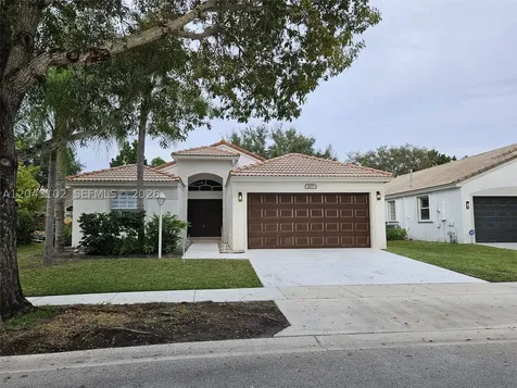 Pembroke Pines FL 33028