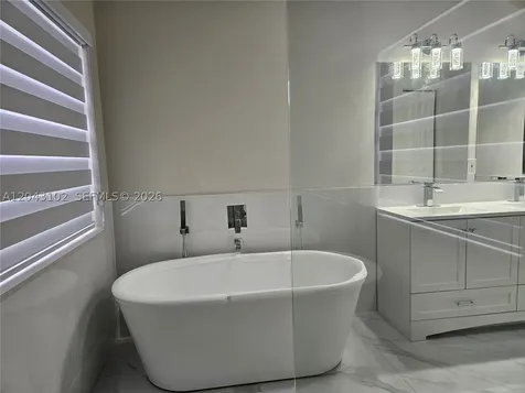 Pembroke Pines FL 33028