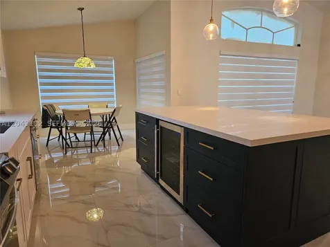 Pembroke Pines FL 33028