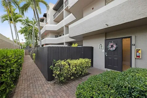 9001 SW 94th Street Miami FL 33176