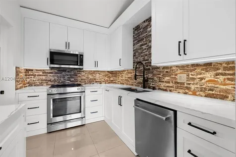 9001 SW 94th Street Miami FL 33176