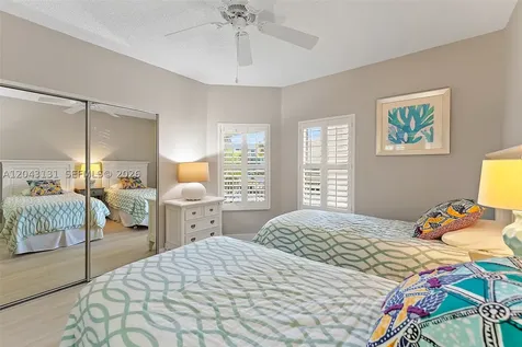 145 NE Edgewater Drive Hutchinson Island FL 34996