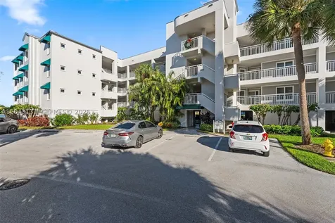 145 NE Edgewater Drive Hutchinson Island FL 34996