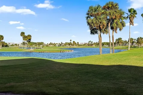 145 NE Edgewater Drive Hutchinson Island FL 34996
