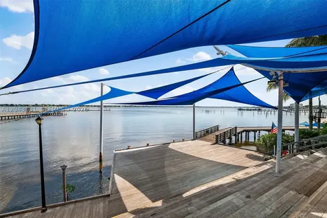 145 NE Edgewater Drive Hutchinson Island FL 34996